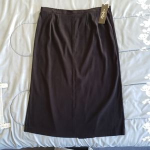 Black skirt 16W